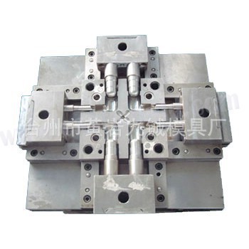 【供應(yīng)PE管件模具 注塑注塑模具加工 秉承歐美工藝 歡迎來圖來樣】價(jià)格,廠家,圖片,塑料模,臺(tái)州市黃巖九鋮模具廠-